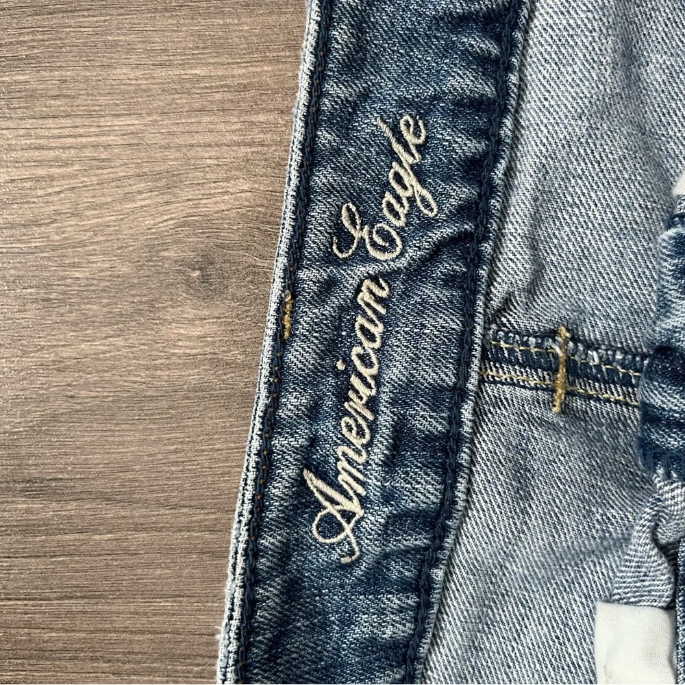 Distressed Denim Shorts - Picture 3 of 4